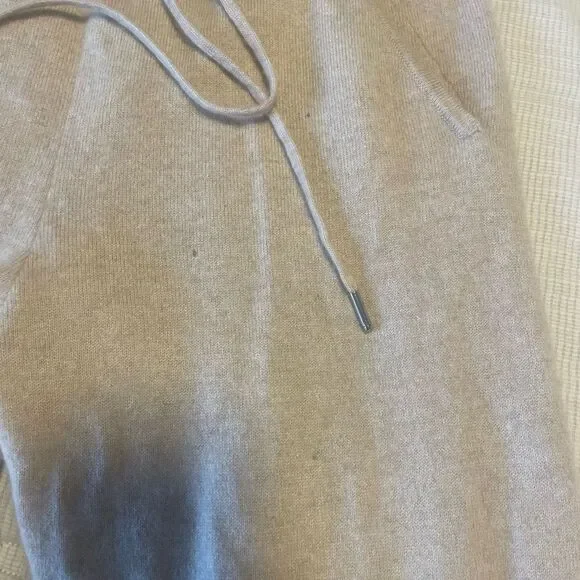 GOBI beige cashmere women’s lounge set, size XS - Picture 9 of 11